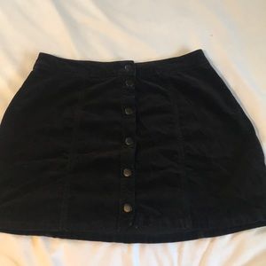 Brandy Melville skirt
